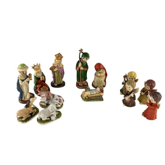 Vintage 13pc Bisque Nativity Figurine Set Creative Art Flowers Inc Christmas - Picture 12 of 12